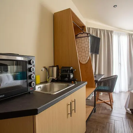 Leone Apartment Thessaloniki