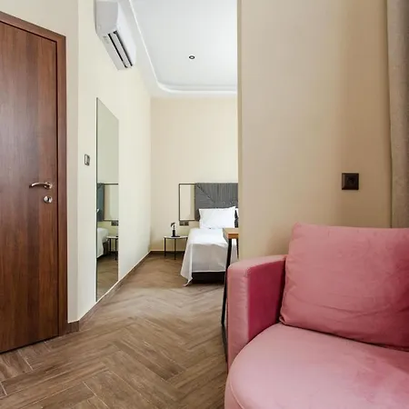 Leone Apartman