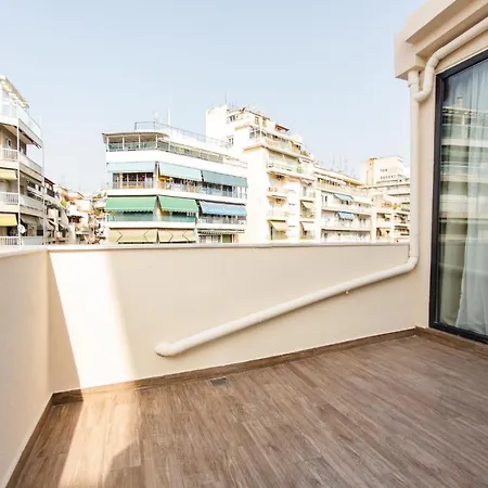 Leone Apartman *